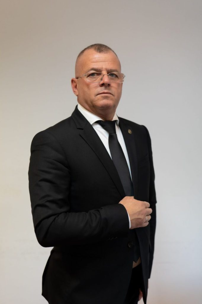Costel Barbu susține stabilirea de parteneriate internaționale pentru progres local