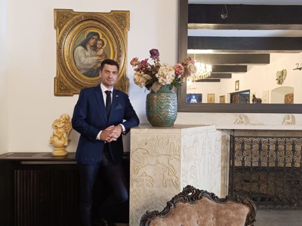 Mihai Popa – Specialist în upselling și cross-selling la EkoGroup